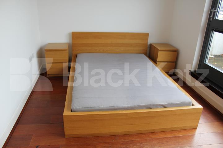 			NEW INSTRUCTION, 2 Bedroom, 1 bath, 1 reception Flat			 Pentonville road, Angel / Kings cross